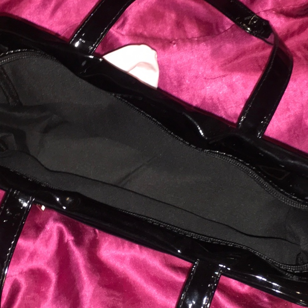 Hello Kitty Hand Bag π€β¨π - Picture 5 of 6